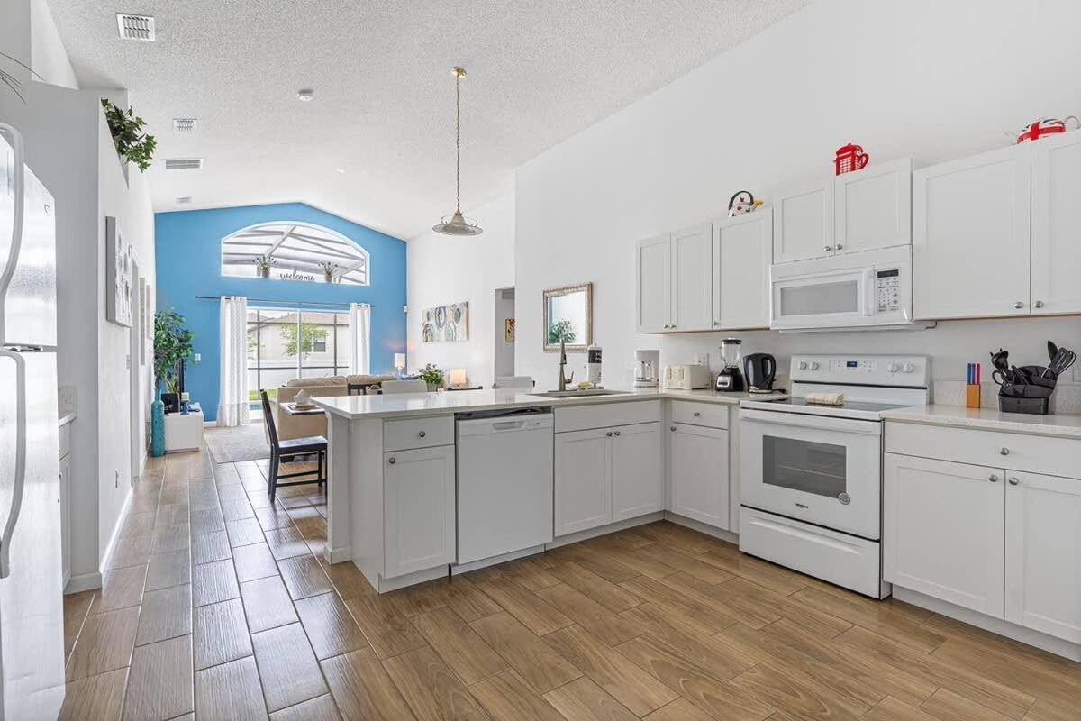 4 Bedroom No Carpet Just Remodeled Unit Sr1205 Kissimmee Bagian luar foto