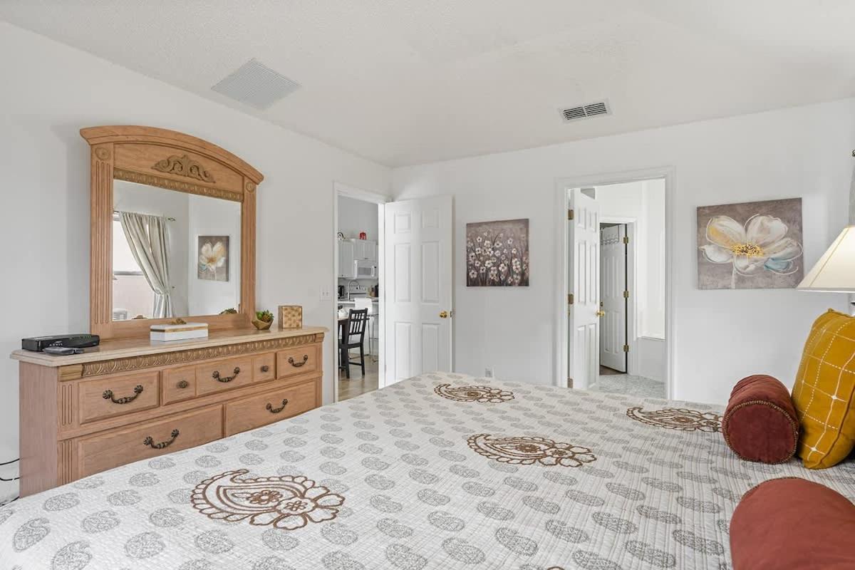 4 Bedroom No Carpet Just Remodeled Unit Sr1205 Kissimmee Bagian luar foto